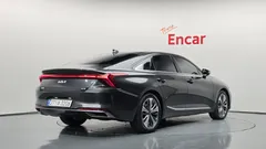 2023 Kia K8 Signature — фото 2
