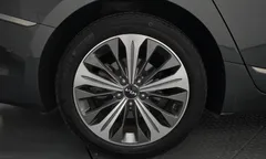 2023 Kia K8 Signature — фото 5
