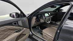 2023 Kia K8 Signature — фото 10