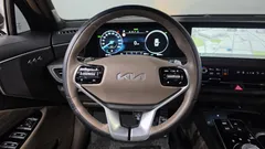 2023 Kia K8 Signature — фото 16