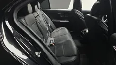 2023 Mercedes-Benz C-Class C200 Avantgarde — фото 11
