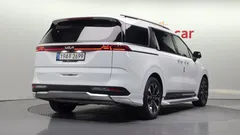 2023 Kia Carnival Diesel 9-Seater Signature — фото 2