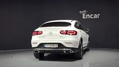 2022 Mercedes-Benz GLC-Class GLC220 d 4MATIC Coupe — фото 4