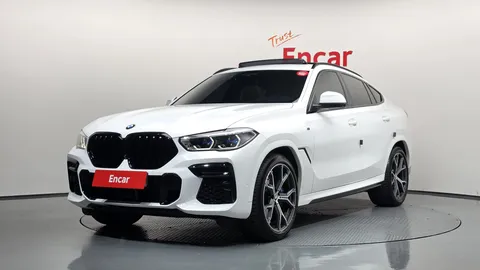 2022 BMW X6 xDrive40i M Sport