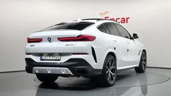 2022 BMW X6 xDrive40i M Sport — фото 2