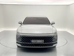 2023 Hyundai Grandeur Premium — фото 12