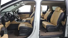 2023 Kia Carnival Diesel 9-Seater Prestige — фото 11