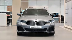 2023 BMW 5-Series 530i xDrive M Sport Package — фото 3
