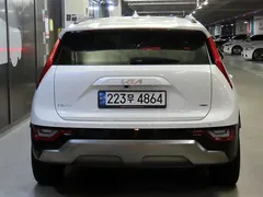 2024 Kia Niro Signature — фото 5