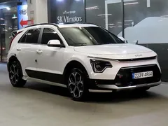 2024 Kia Niro Signature — фото 12