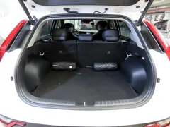 2024 Kia Niro Signature — фото 20