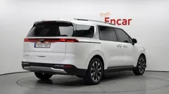 2023 Kia Carnival Diesel 9-Seater Prestige — фото 2