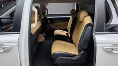 2023 Kia Carnival Diesel 9-Seater Prestige — фото 12