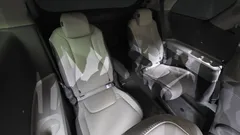 2023 Kia Carnival Diesel 9-Seater Prestige — фото 19