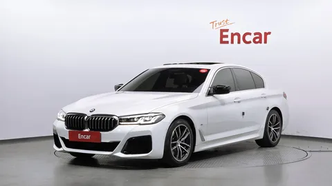 2023 BMW 5-Series 520i M Sport