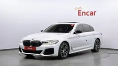 2023 BMW 5-Series 520i M Sport — фото 13