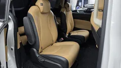2023 Kia Carnival Gasoline 9-Seater Noblesse, белый — фото 11