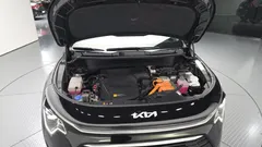 2024 Kia Niro Signature — фото 6