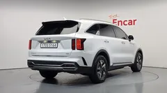 2023 Kia Sorento HEV 1.6 4WD, белый — фото 2