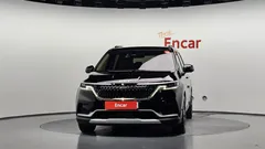 2023 Kia Carnival Diesel 9-Seater Prestige — фото 3