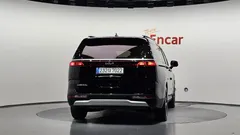 2023 Kia Carnival Diesel 9-Seater Prestige — фото 4