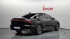 2023 Hyundai Grandeur Premium — фото 2