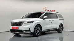 2022 Kia Carnival Diesel 9-Seater Noblesse — фото 1