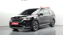 2023 Kia Carnival Diesel 9-Seater Noblesse — фото 1