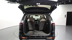 2023 Kia Carnival Diesel 9-Seater Noblesse — фото 20