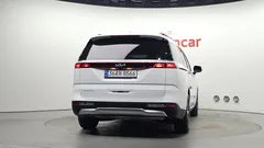 2023 Kia Carnival Diesel 9-Seater Noblesse — фото 4