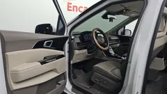 2023 Kia Carnival Diesel 9-Seater Noblesse — фото 10