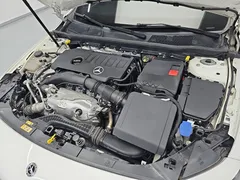 2022 Mercedes-Benz A-Class A220 Hatchback — фото 5