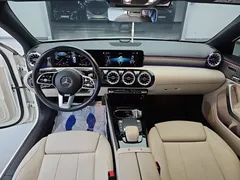 2022 Mercedes-Benz A-Class A220 Hatchback — фото 14