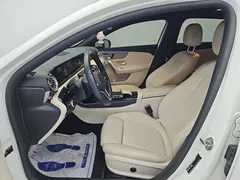 2022 Mercedes-Benz A-Class A220 Hatchback — фото 15