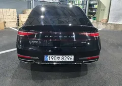 2022 Genesis G90 Gasoline 3.5 Turbo AWD — фото 3