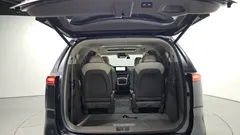 2023 Kia Carnival Diesel 9-Seater Noblesse — фото 20