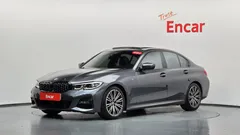 2022 BMW 3-Series 320i M Sport — фото 13