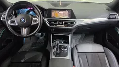 2022 BMW 3-Series 320i M Sport — фото 14