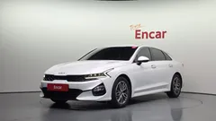 2023 Kia K5 2.0 LPI(Renter car) — фото 1