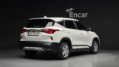 2023 Kia Seltos Gasoline 1.6 Turbo 2WD — фото 2