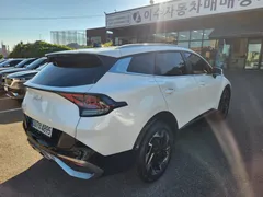 2022 Kia Sportage Diesel 2.0 2WD — фото 3