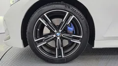 2023 BMW 3-Series 320i M Sport — фото 5