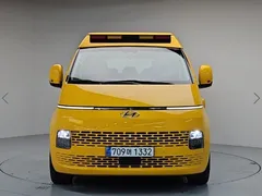 2024 Hyundai Staria L3.5 Kinder Safety Car — фото 2