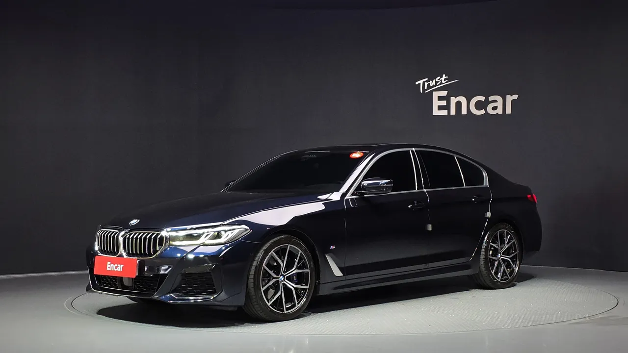 2023 BMW 5-Series 530i xDrive M Sport Package