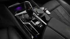 2023 BMW 5-Series 530i xDrive M Sport Package — фото 9