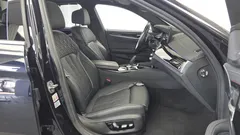 2023 BMW 5-Series 530i xDrive M Sport Package — фото 11