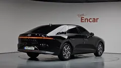 2023 Hyundai Grandeur Exclusive — фото 2