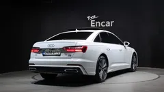 2023 Audi A6 45 TFSI Quattro Premium — фото 2