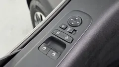 2023 Hyundai Staria Cargo 5-Seater — фото 16