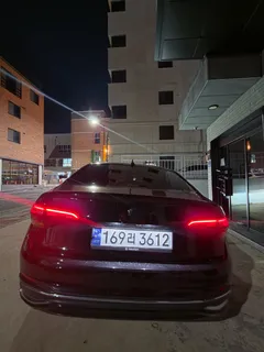 2023 Volkswagen Jetta 1.5 TSI Prestige — фото 4